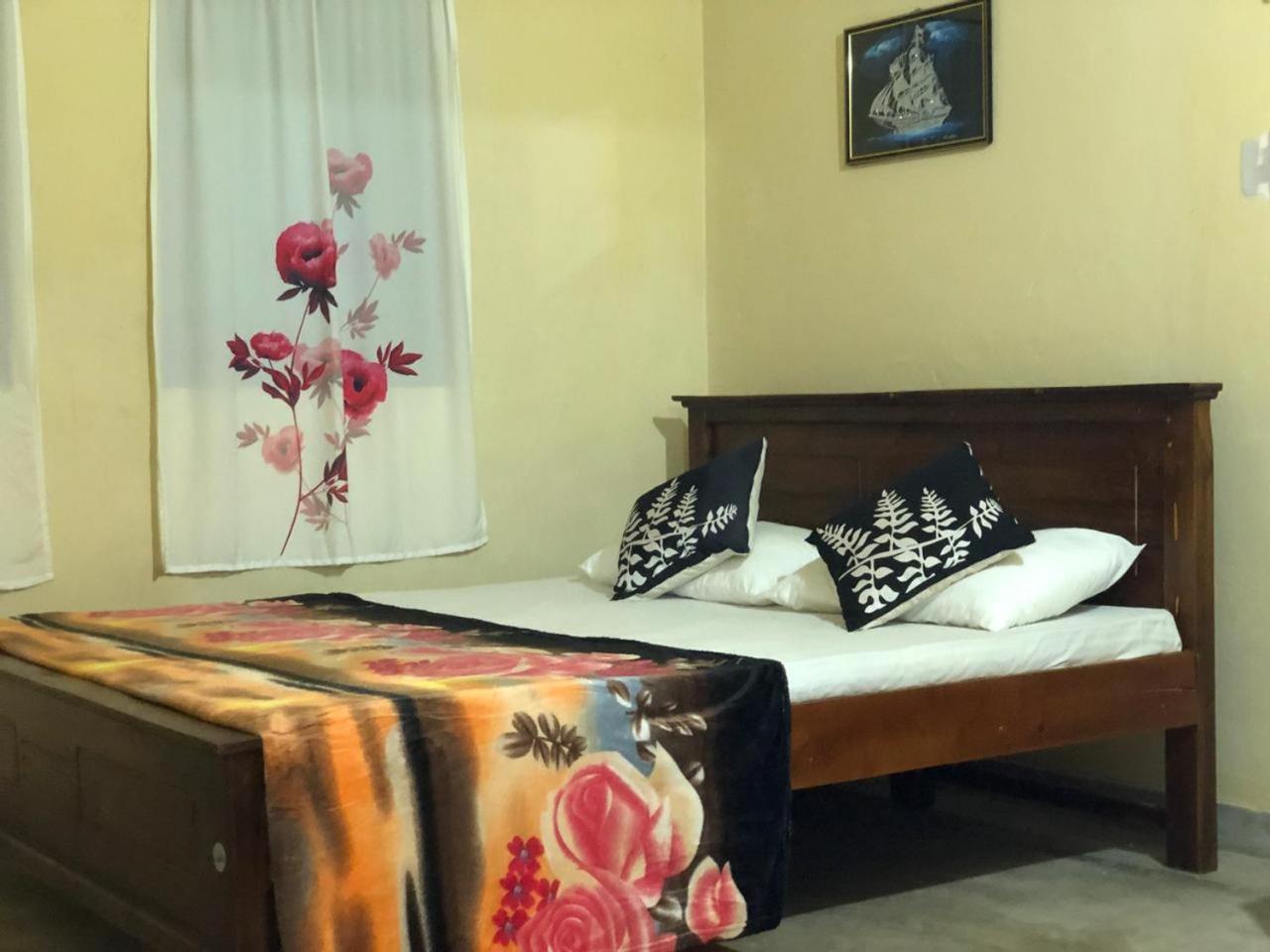 House Of Ahasna Bed and Breakfast Katunayaka Eksteriør billede